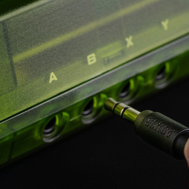 8BitDo Retro 87 Mechanical Keyboard - Xbox Edition - Image 4