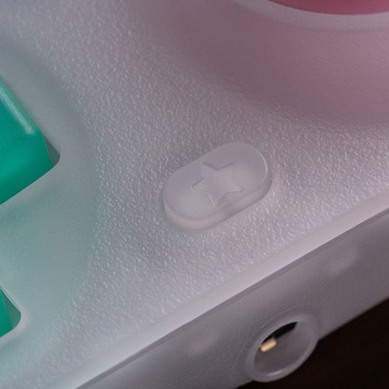 8BitDo Ultimate Mini Wired Controller for Xbox - Image 15