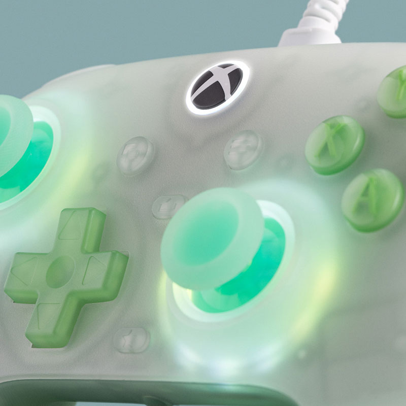 8BitDo Ultimate Mini Wired Controller for Xbox - Image 5