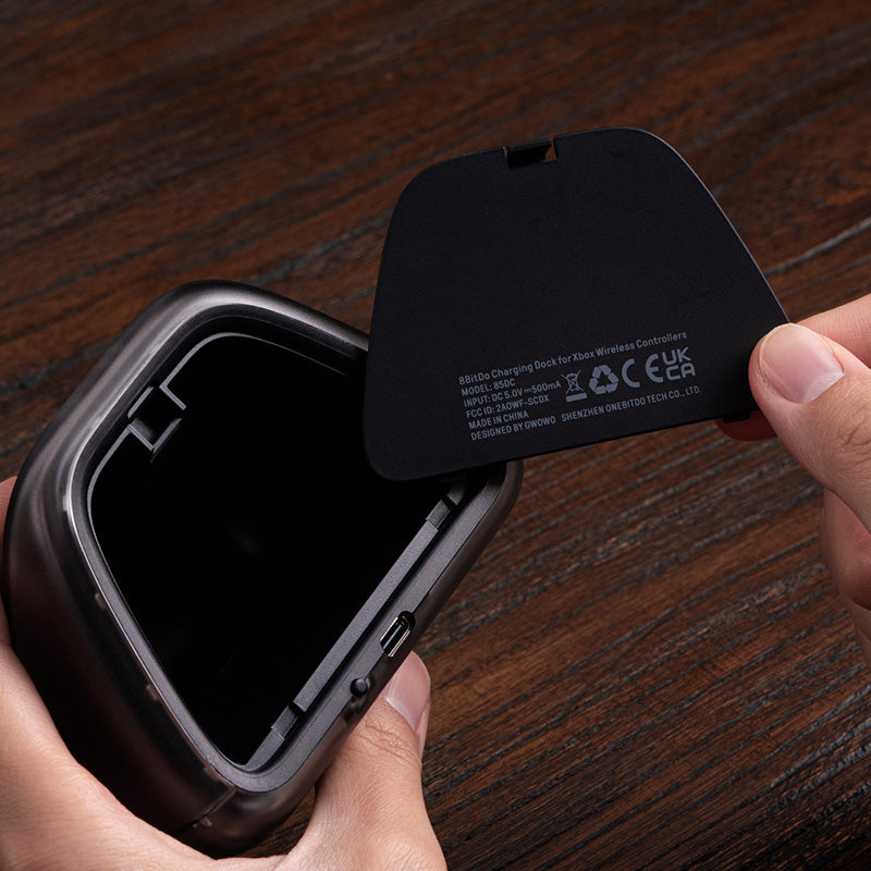 8BitDo Charging Dock for Xbox Wireless Controllers - Image 10