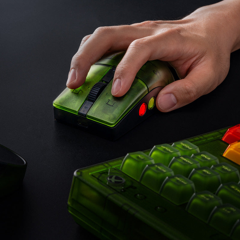 8BitDo Retro R8 Mouse - Xbox Edition - Image 5
