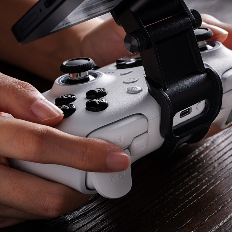 8BitDo Mobile Gaming Clip for Ultimate 2 - Image 12