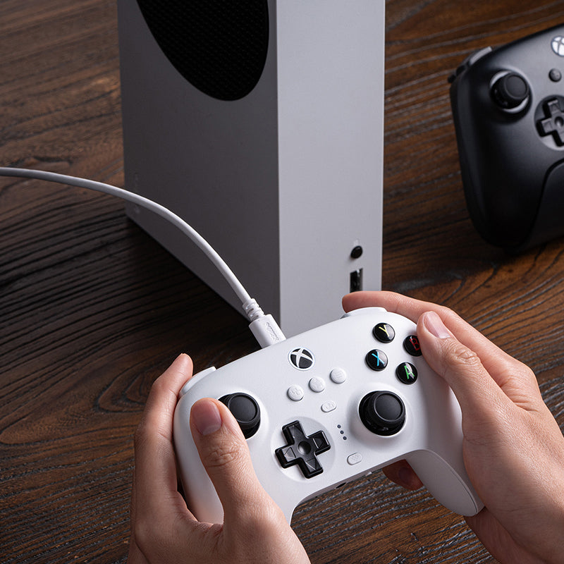 8BitDo Ultimate 3-mode Controller for Xbox (Wired for Xbox Series X|S and Xbox One, Wireless for Windows and Android) - Image 17