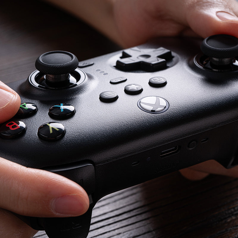 8BitDo Ultimate 3-mode Controller for Xbox (Wired for Xbox Series X|S and Xbox One, Wireless for Windows and Android) - Image 16