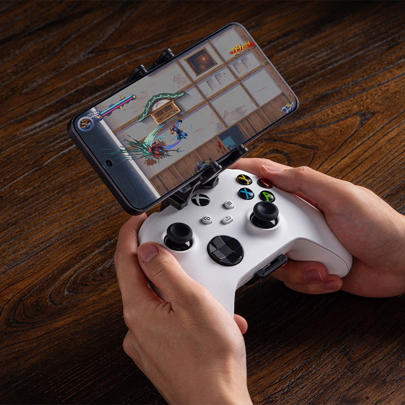 8BitDo Mobile Gaming Clip for Xbox Controllers - Image 7