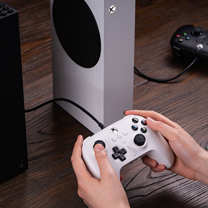 8BitDo Ultimate Wired Controller for Xbox (Hall Effect Joystick) - Image 8
